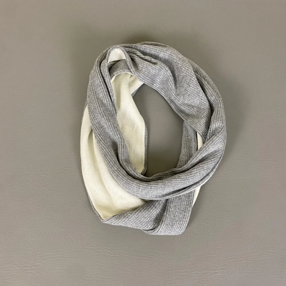 Chico's Infinity Scarf Reversible Neck Warmer Sweater Matchback Heather Gray NWT
